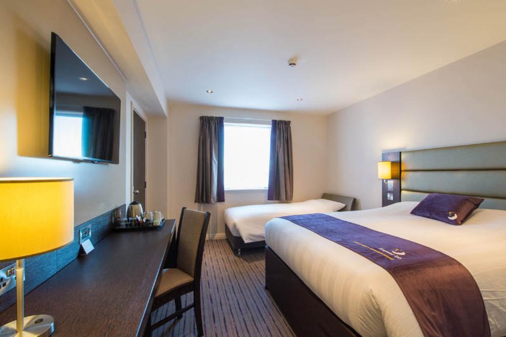 Premier Inn Aberdeen - Anderson Drive Exterior photo